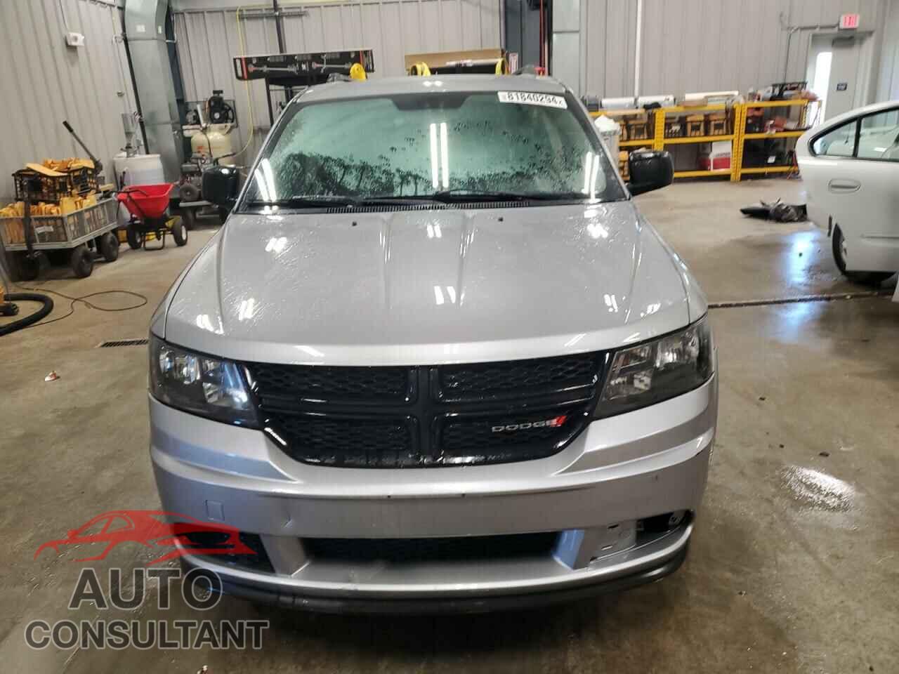 DODGE JOURNEY 2017 - 3C4PDCAB7HT586912