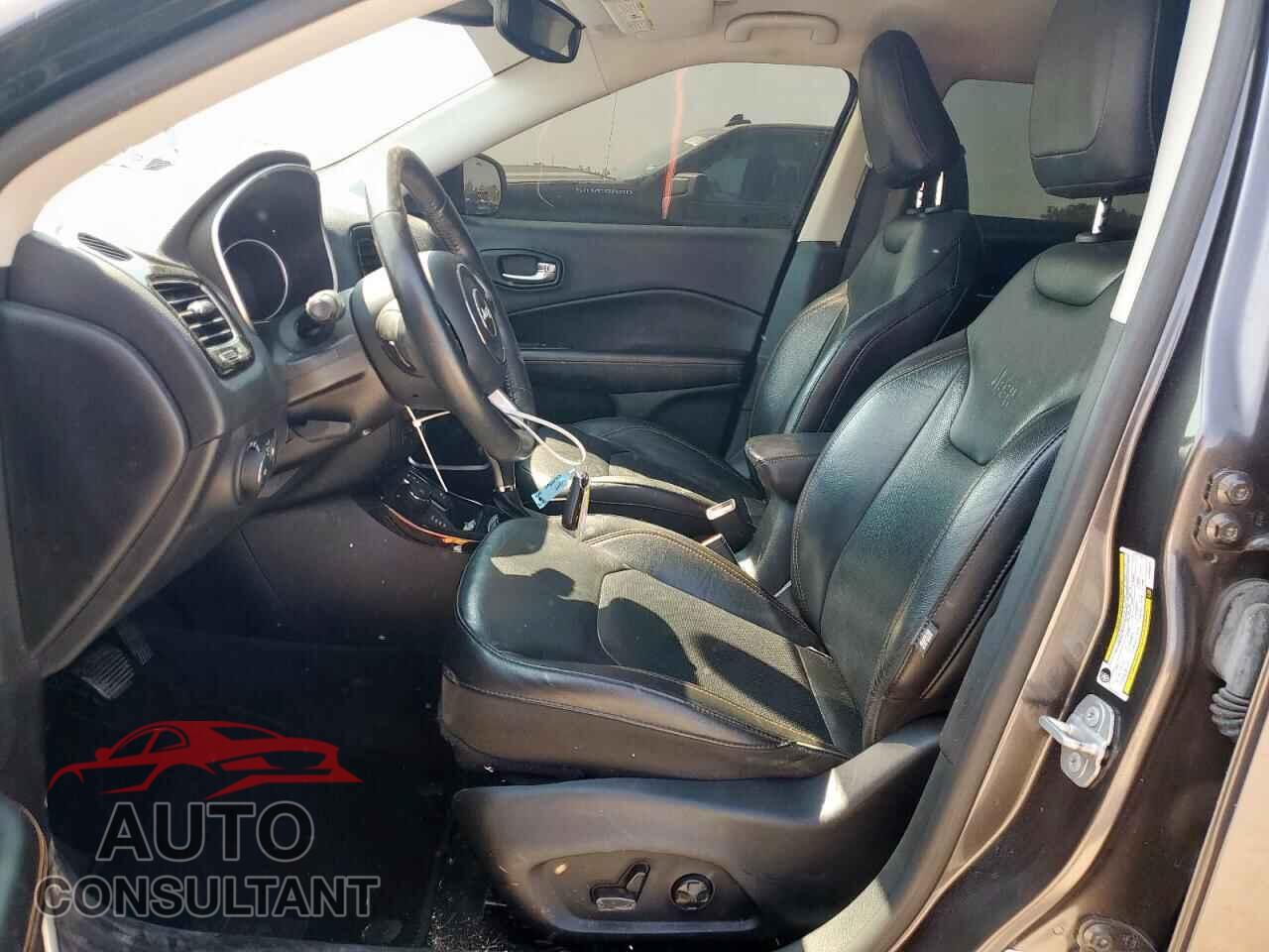 JEEP COMPASS 2018 - 3C4NJDCB8JT266331