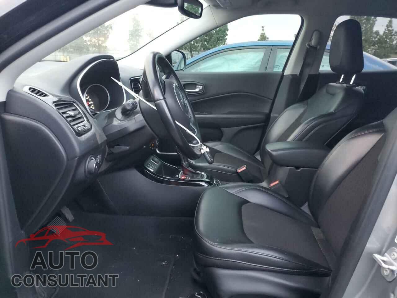 JEEP COMPASS 2020 - 3C4NJCBB6LT241510