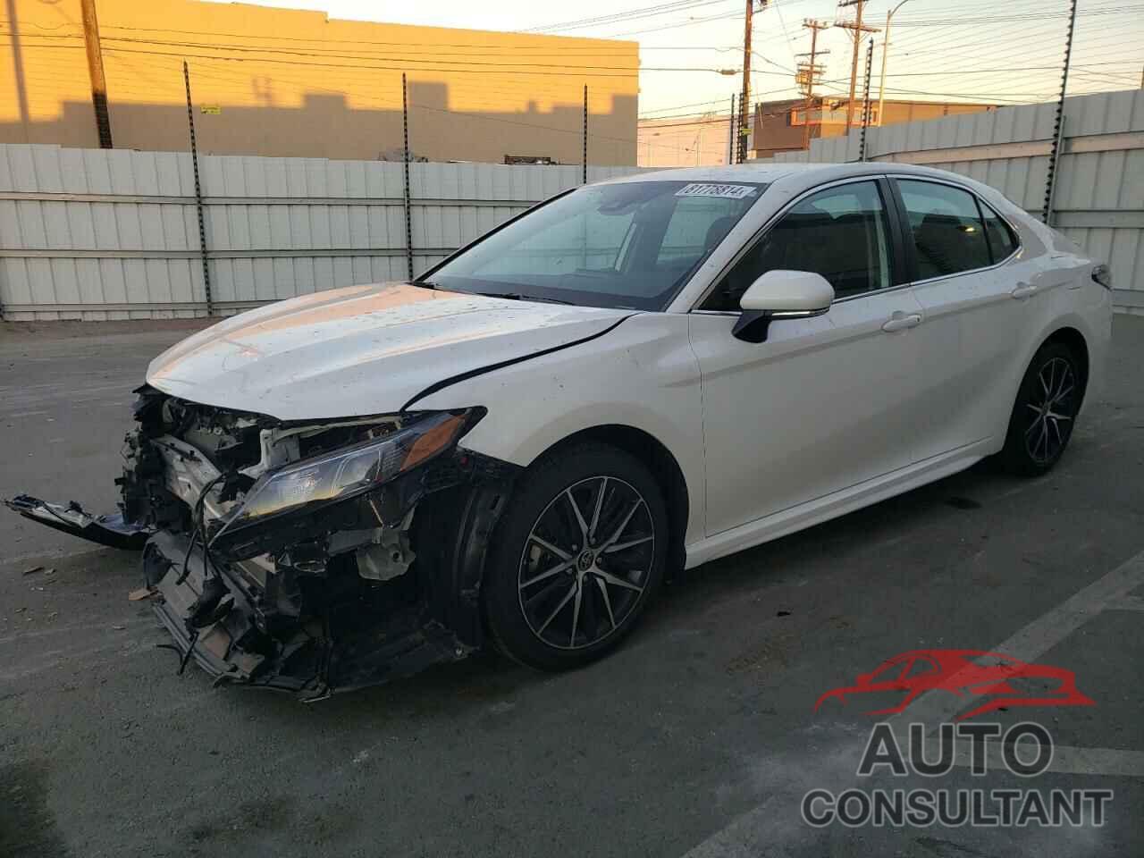 TOYOTA CAMRY 2023 - 4T1G11AK6PU123060