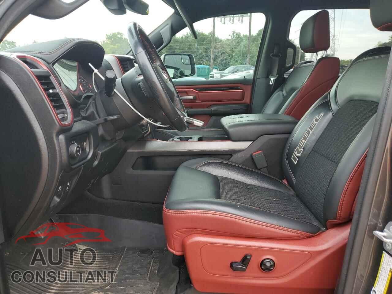 RAM 1500 2020 - 1C6SRFLT2LN179065
