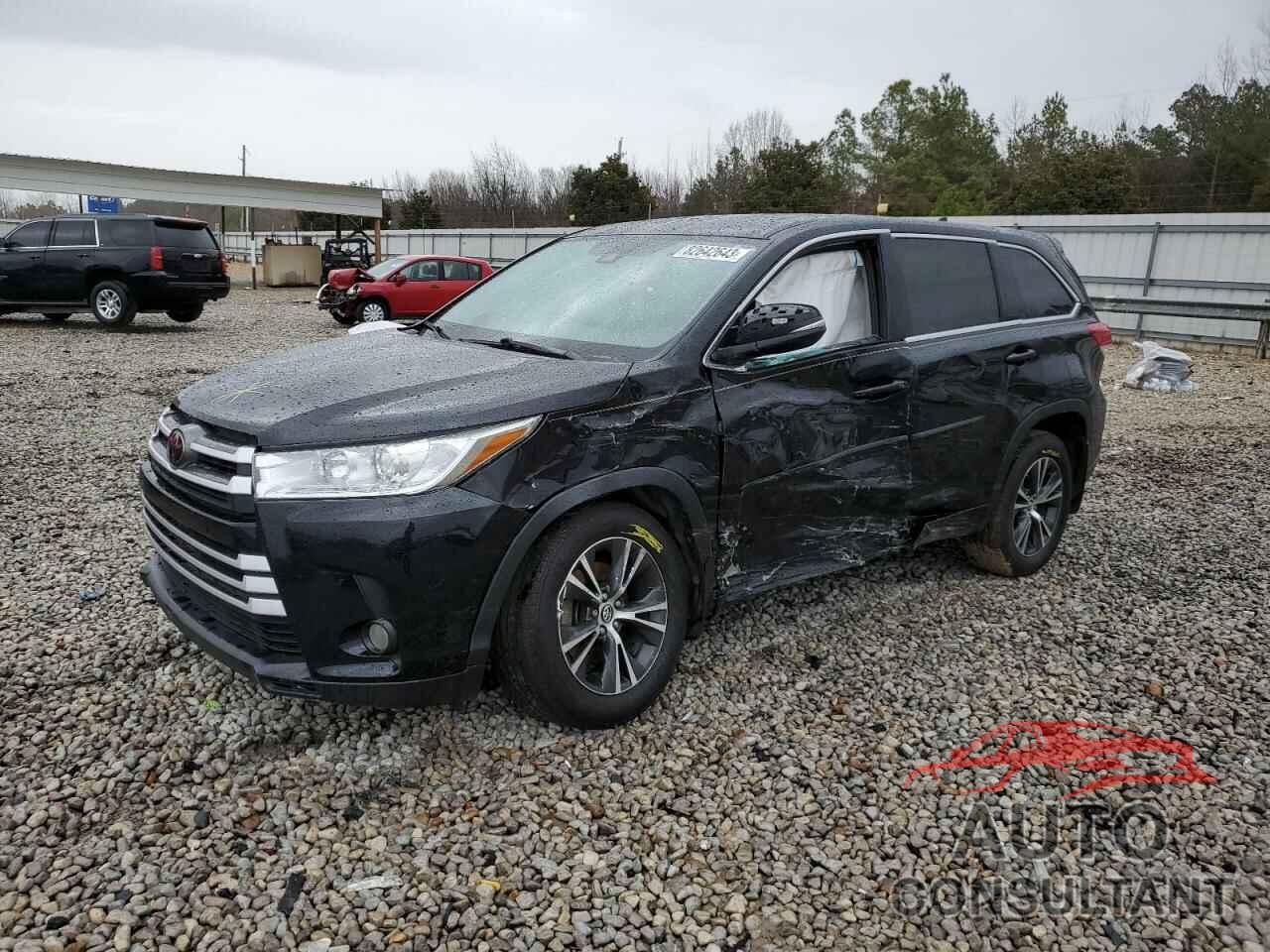 TOYOTA HIGHLANDER 2018 - 5TDZZRFH4JS274606