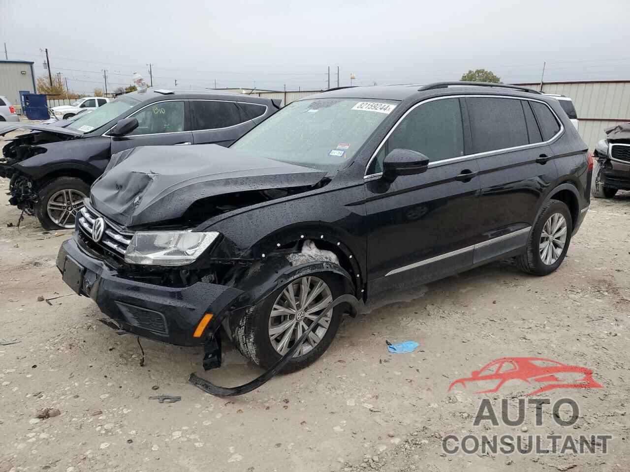 VOLKSWAGEN TIGUAN 2018 - 3VV3B7AX1JM027171