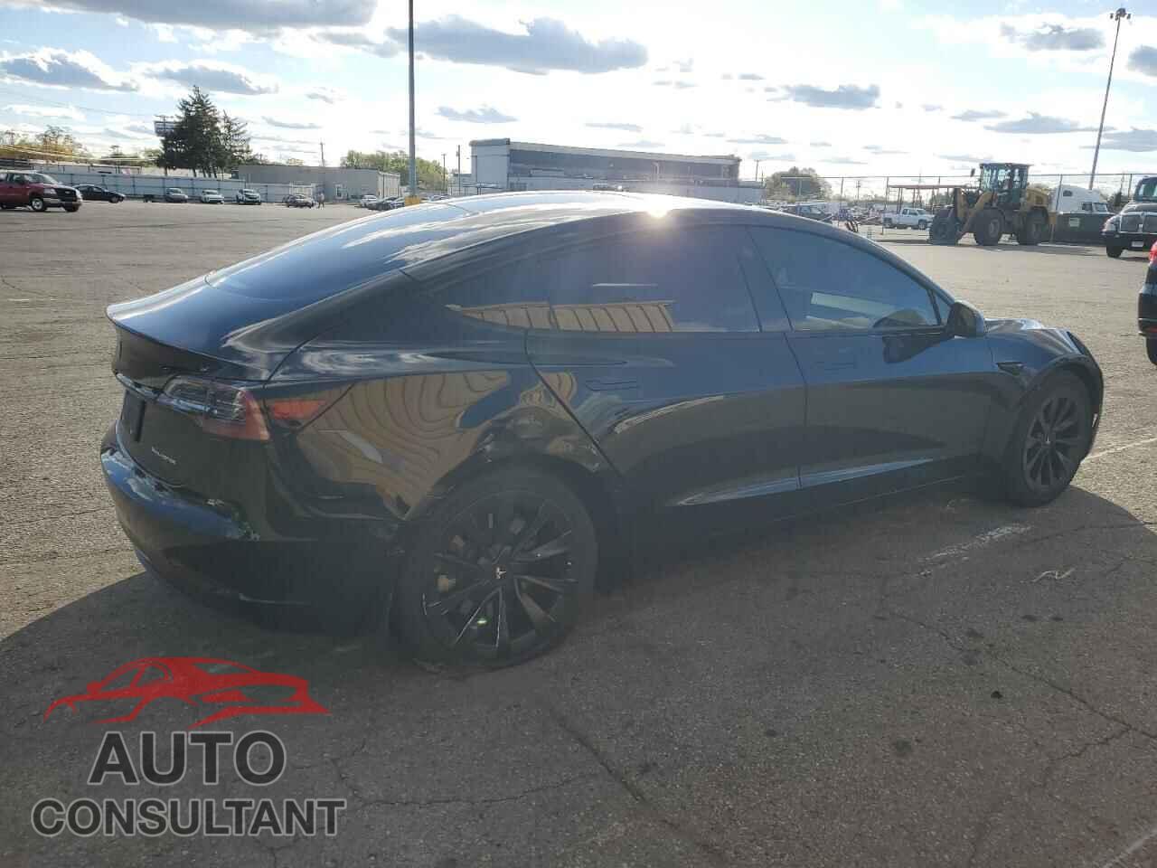 TESLA MODEL 3 2021 - 5YJ3E1EB3MF859511