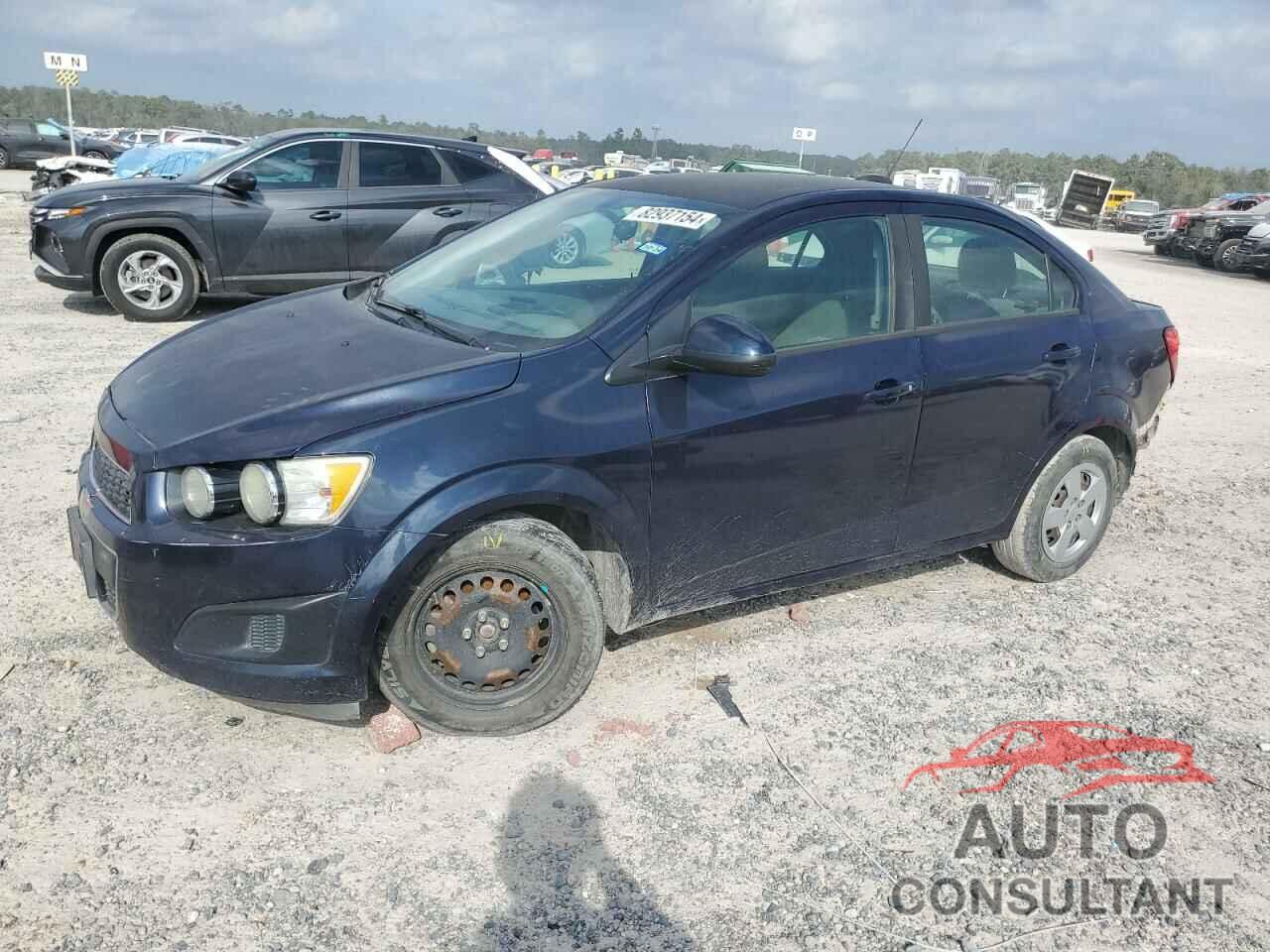 CHEVROLET SONIC 2015 - 1G1JA5SH4F4218504