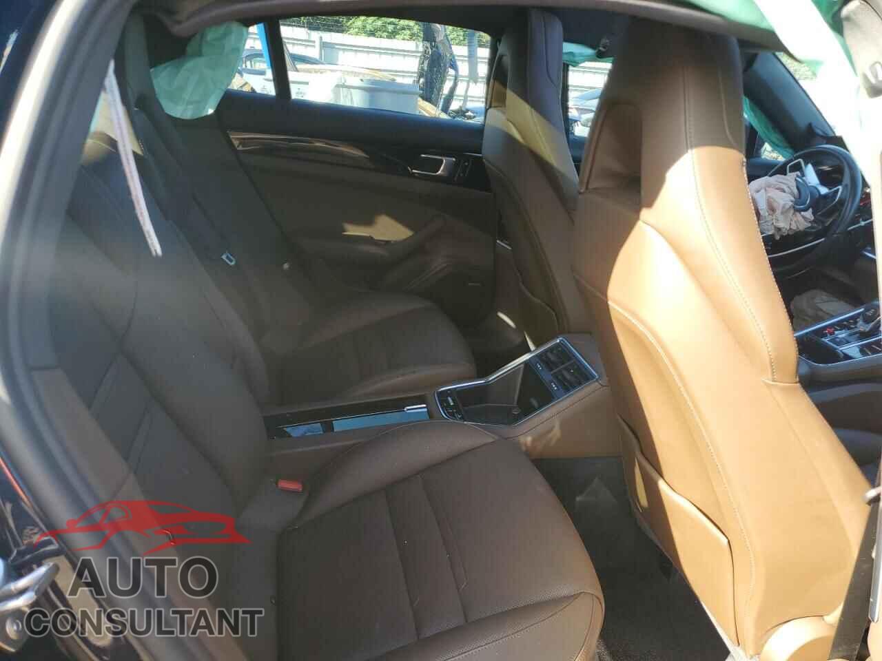 PORSCHE PANAMERA 2017 - WP0AB2A70HL122101