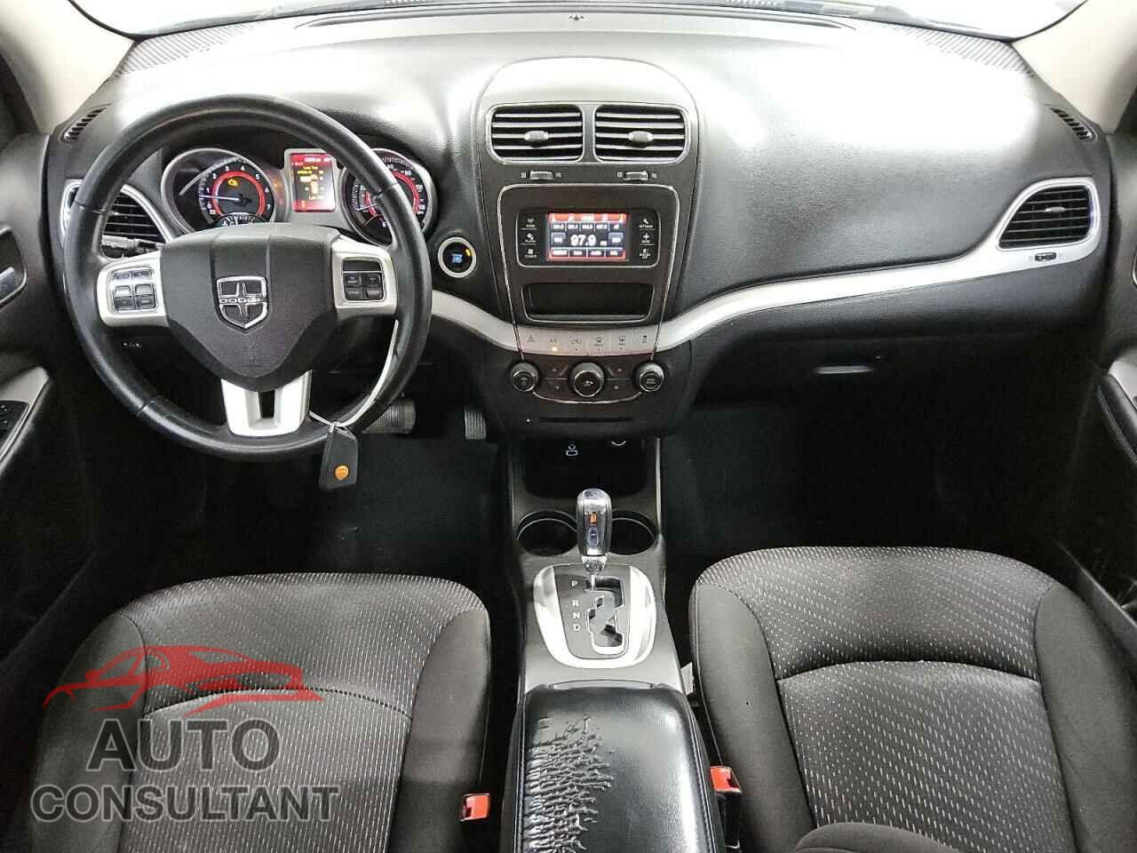 DODGE JOURNEY 2017 - 3C4PDCBB7HT525574