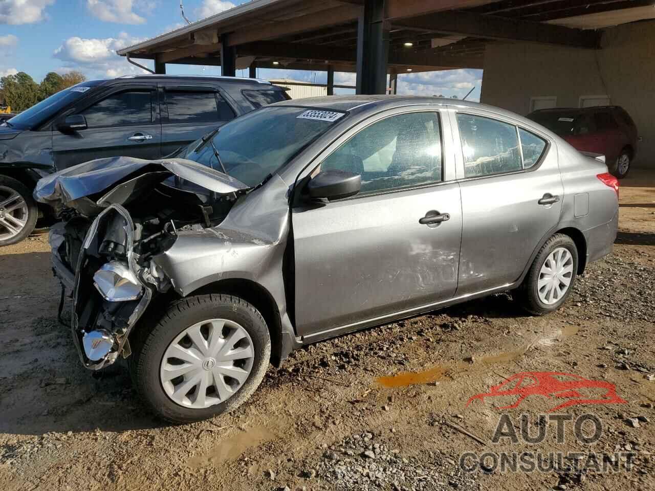 NISSAN VERSA 2018 - 3N1CN7AP9JL800970