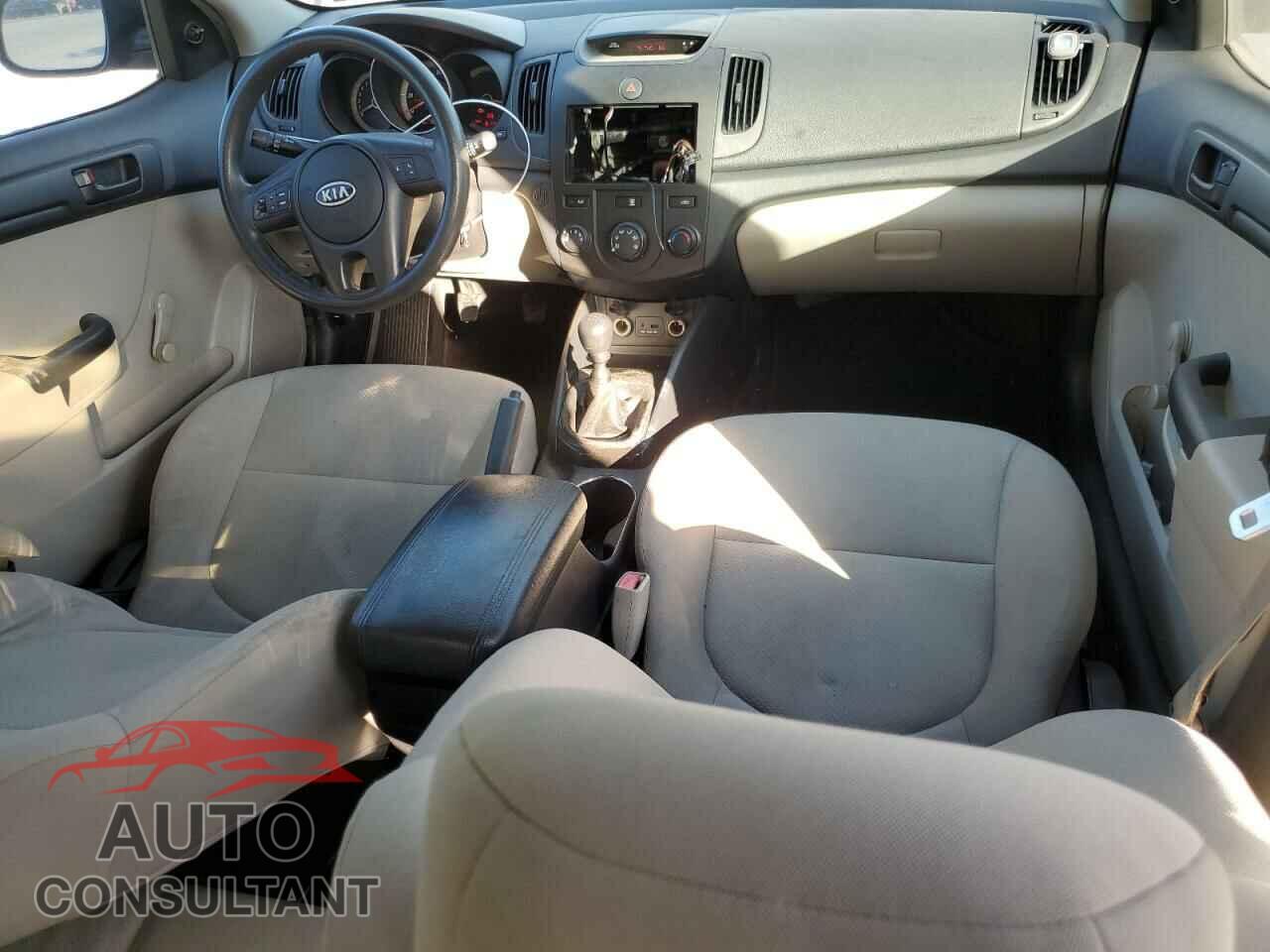 KIA FORTE 2011 - KNAFT4A27B5343030