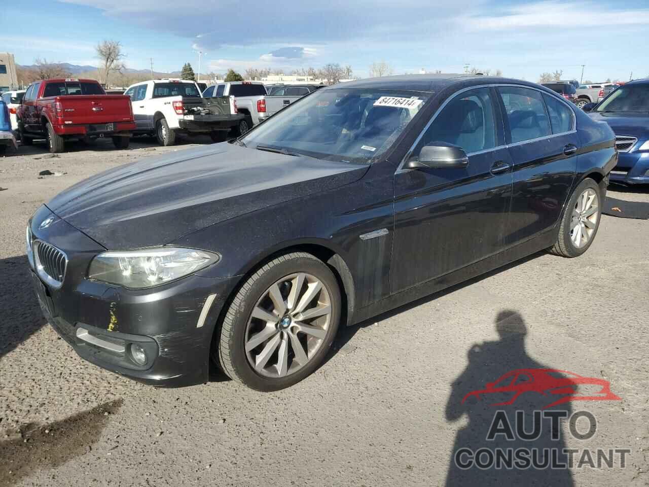 BMW 5 SERIES 2016 - WBA5B3C51GG255909
