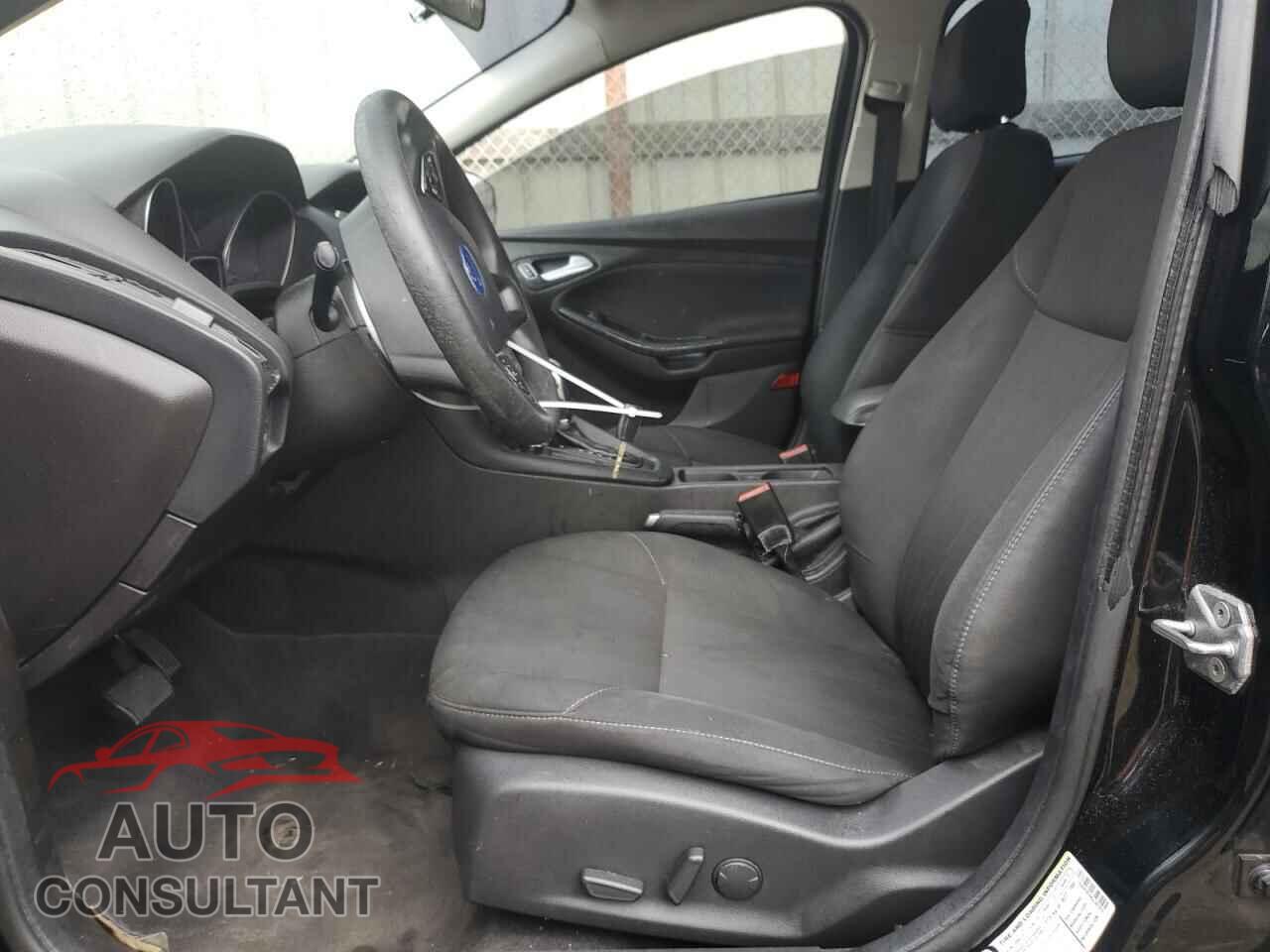 FORD FOCUS 2016 - 1FADP3F29GL387931