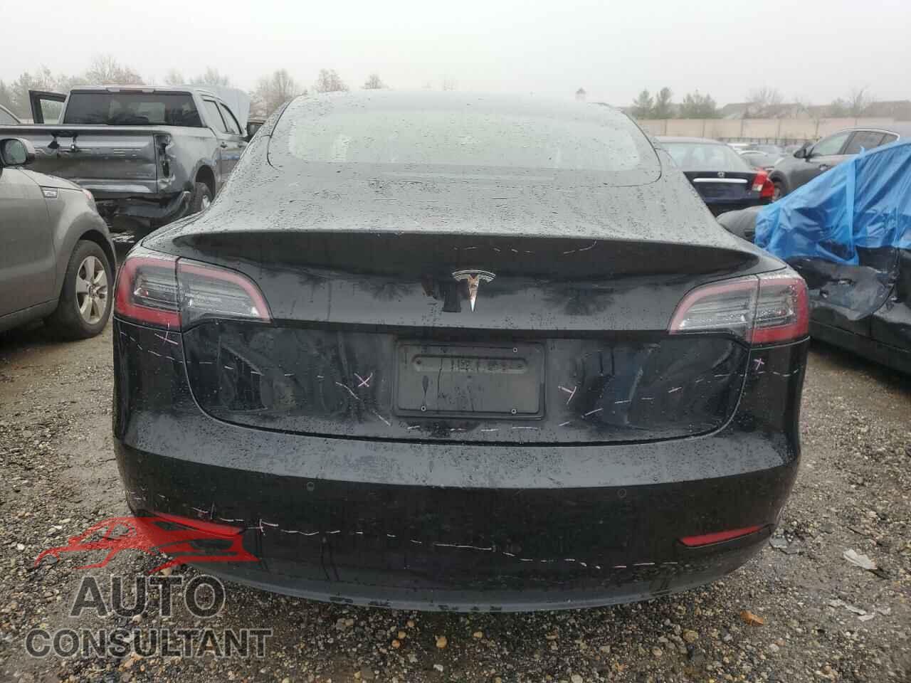 TESLA MODEL 3 2020 - 5YJ3E1EAXLF609253
