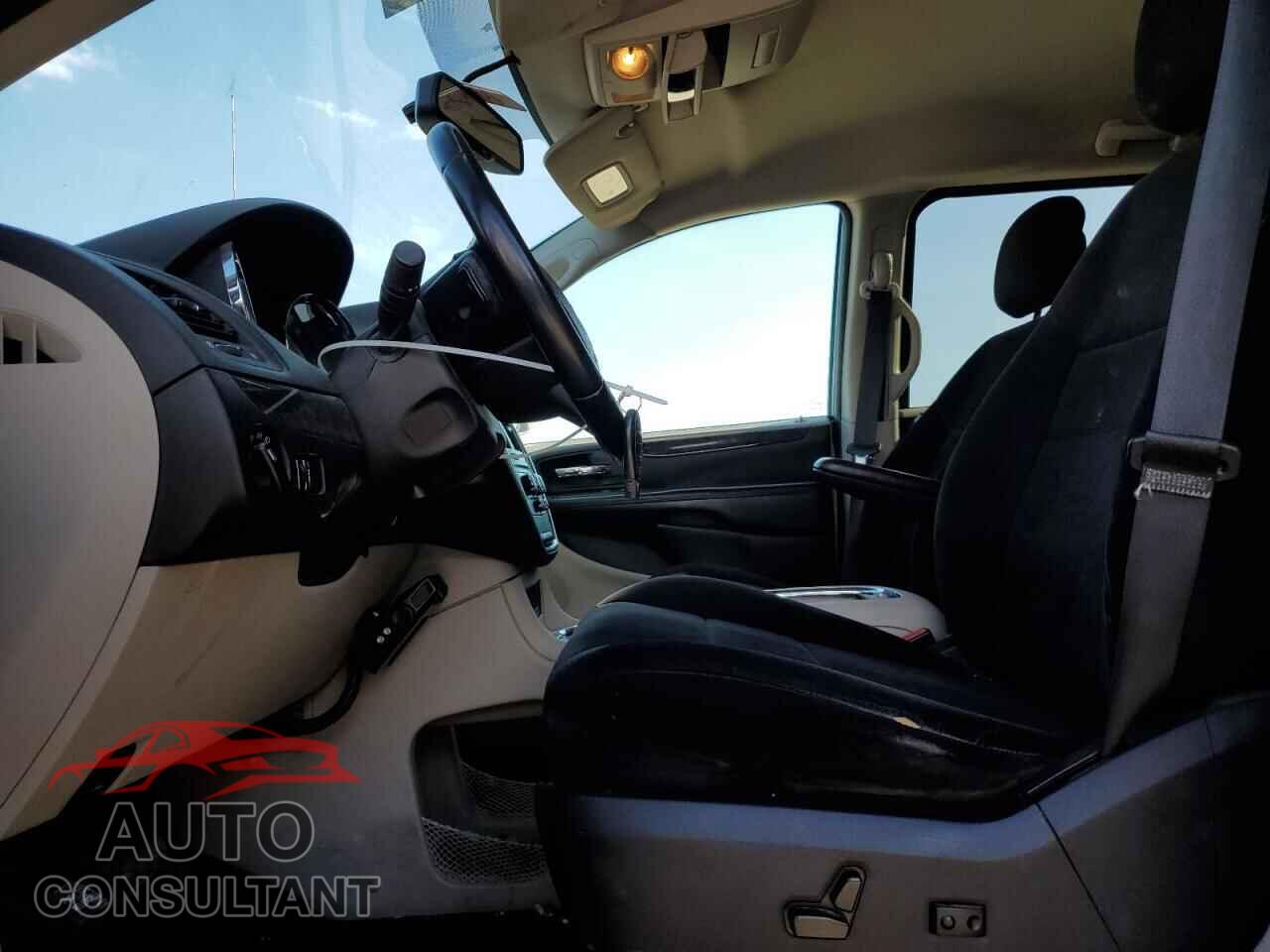 DODGE CARAVAN 2011 - 2D4RN4DG0BR730087