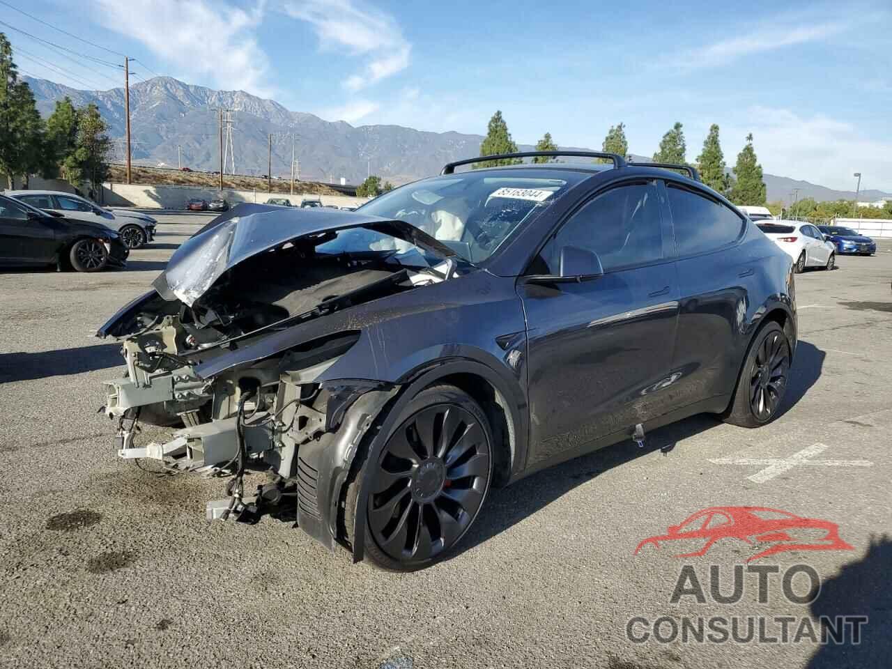 TESLA MODEL Y 2023 - 7SAYGDEFXPF942025