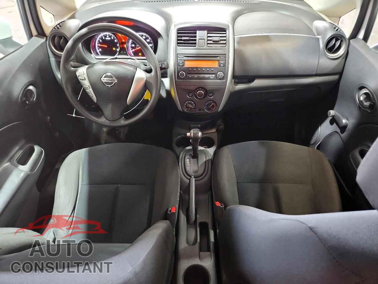 NISSAN VERSA 2017 - 3N1CE2CP3HL356950