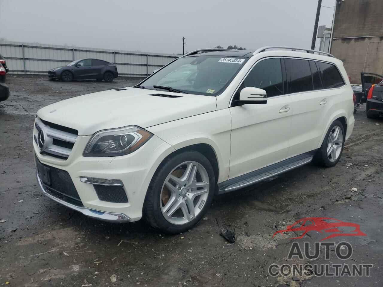 MERCEDES-BENZ GL-CLASS 2015 - 4JGDF7DEXFA457296