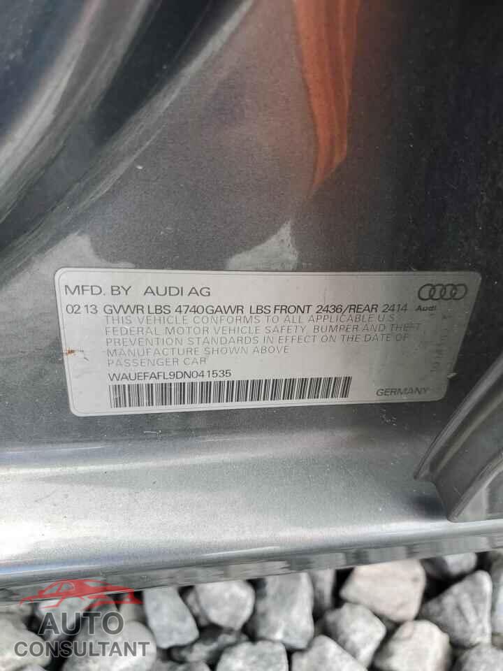 AUDI A4 2013 - WAUEFAFL9DN041535