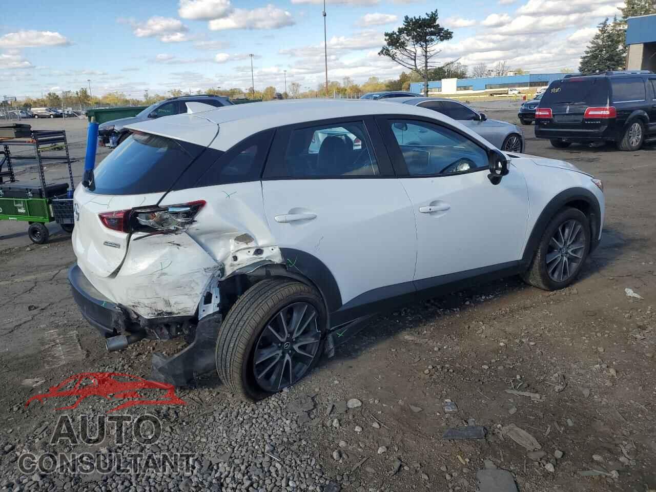 MAZDA CX-3 2017 - JM1DKFC73H0147710