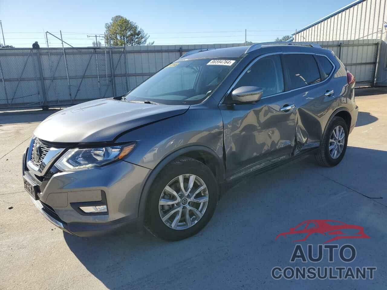 NISSAN ROGUE 2018 - KNMAT2MT9JP594043