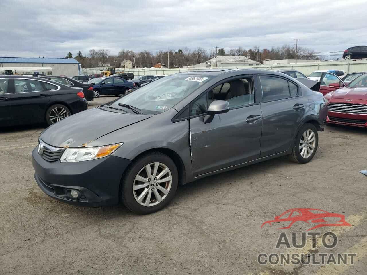 HONDA CIVIC 2012 - 2HGFB2F96CH523045