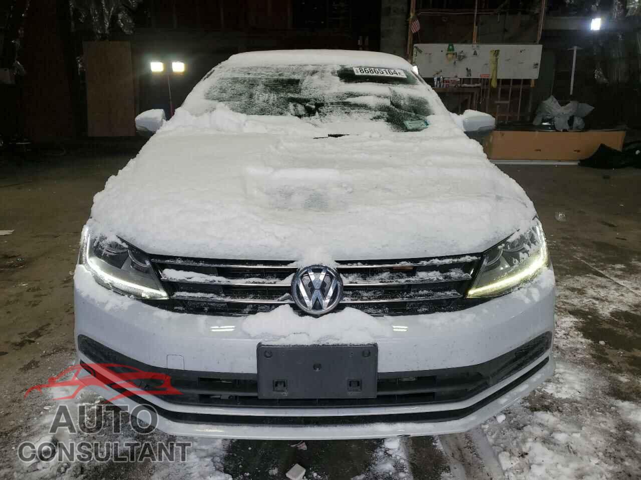 VOLKSWAGEN JETTA 2017 - 3VWDB7AJ7HM268982