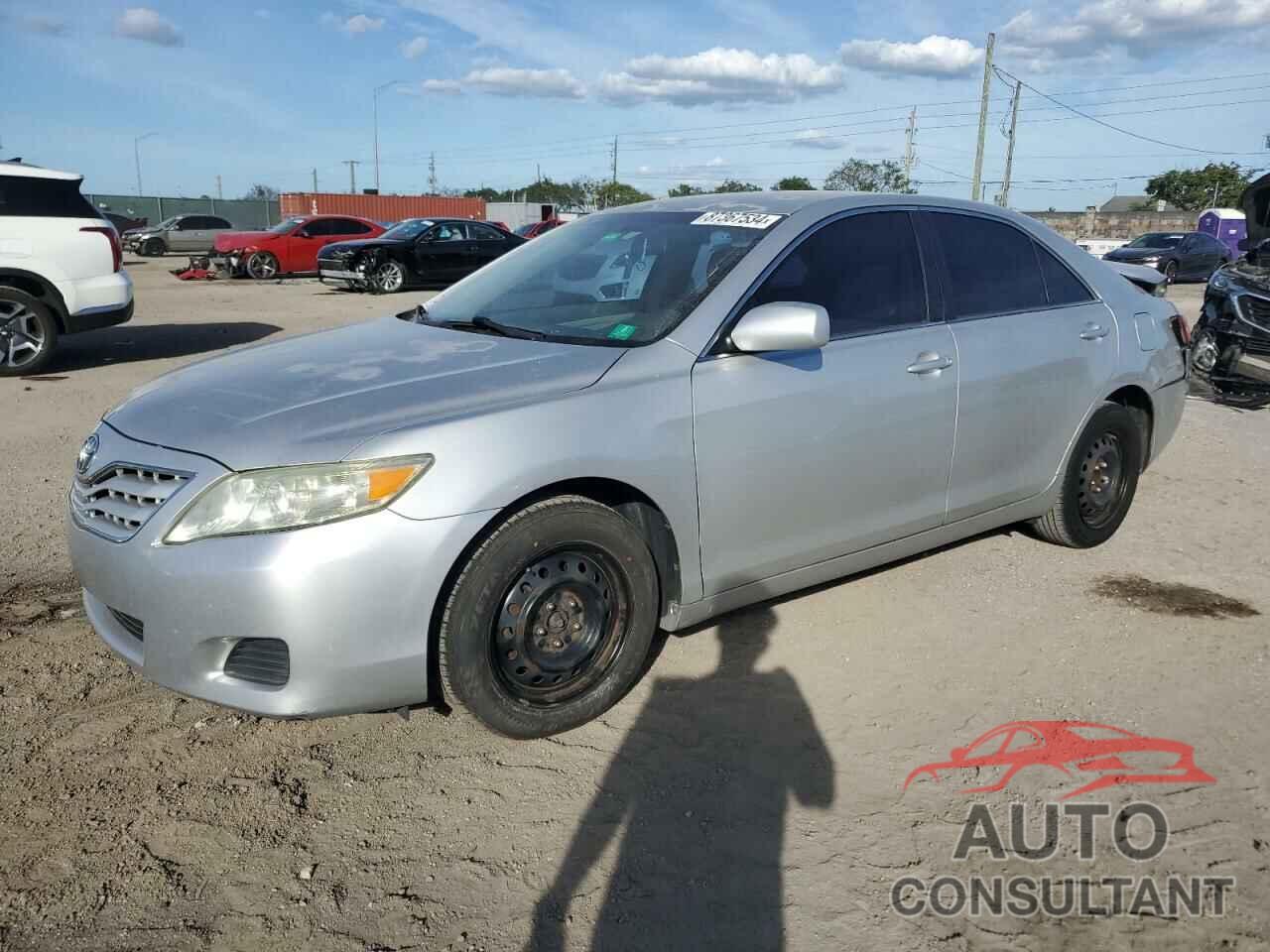 TOYOTA CAMRY 2011 - 4T1BF3EK8BU615020