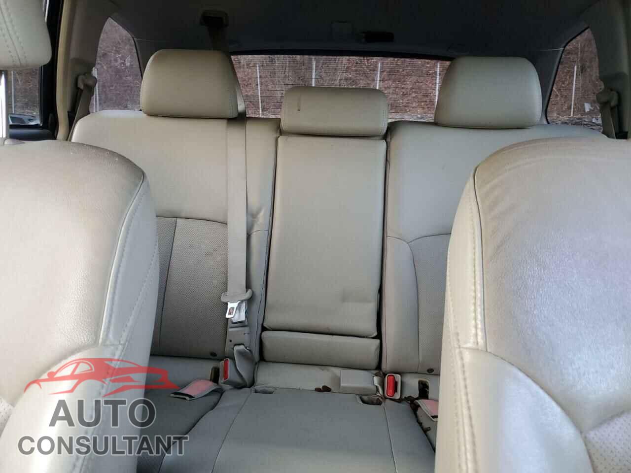 SUBARU OUTBACK 2013 - 4S4BRBLC7D3309710