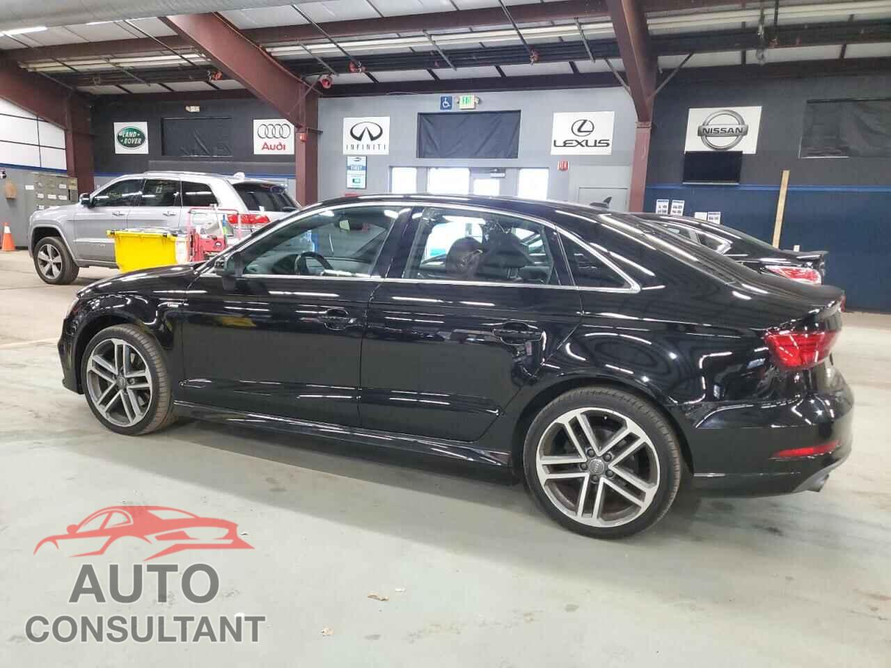 AUDI A3 2017 - WAUJ8GFF2H1053092