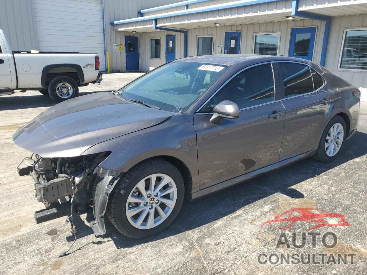 TOYOTA CAMRY 2022 - 4T1C11AK9NU629767