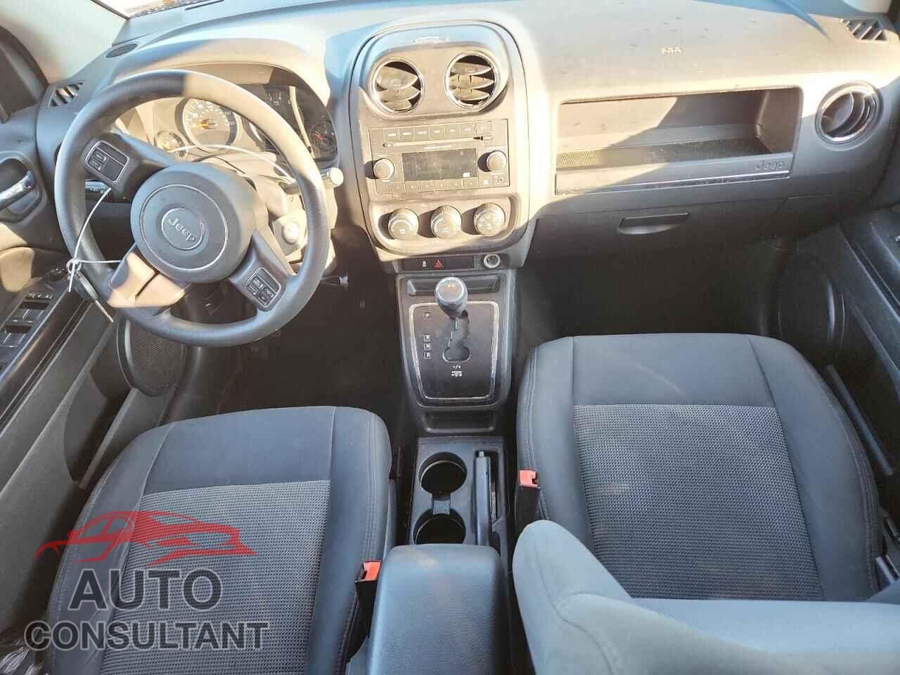 JEEP COMPASS 2012 - 1C4NJDBB1CD638571