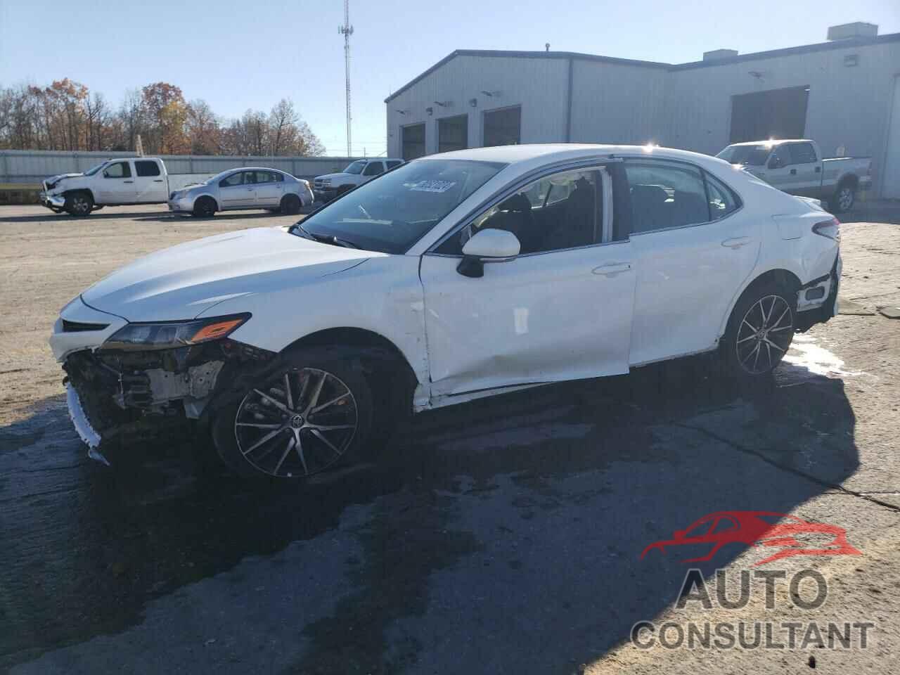 TOYOTA CAMRY 2024 - 4T1G11AK4RU873799