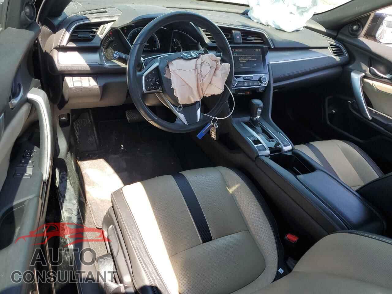 HONDA CIVIC 2017 - 2HGFC3B76HH355809