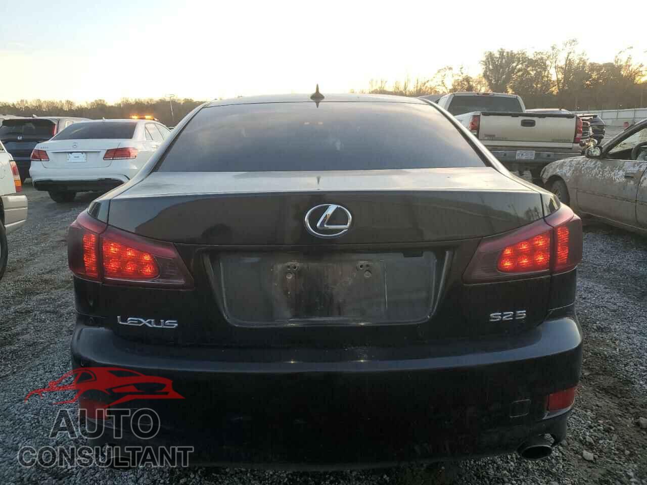 LEXUS IS 2010 - JTHBF5C23A5113445