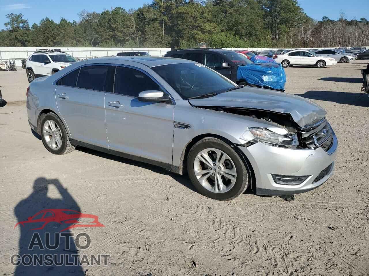 FORD TAURUS 2013 - 1FAHP2E89DG163662