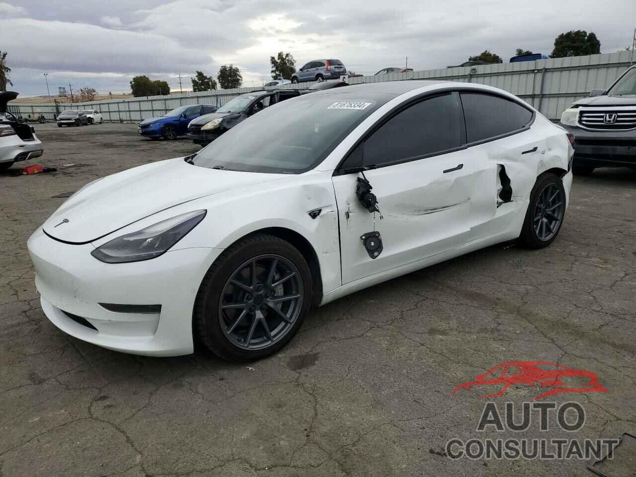 TESLA MODEL 3 2021 - 5YJ3E1EA6MF873992