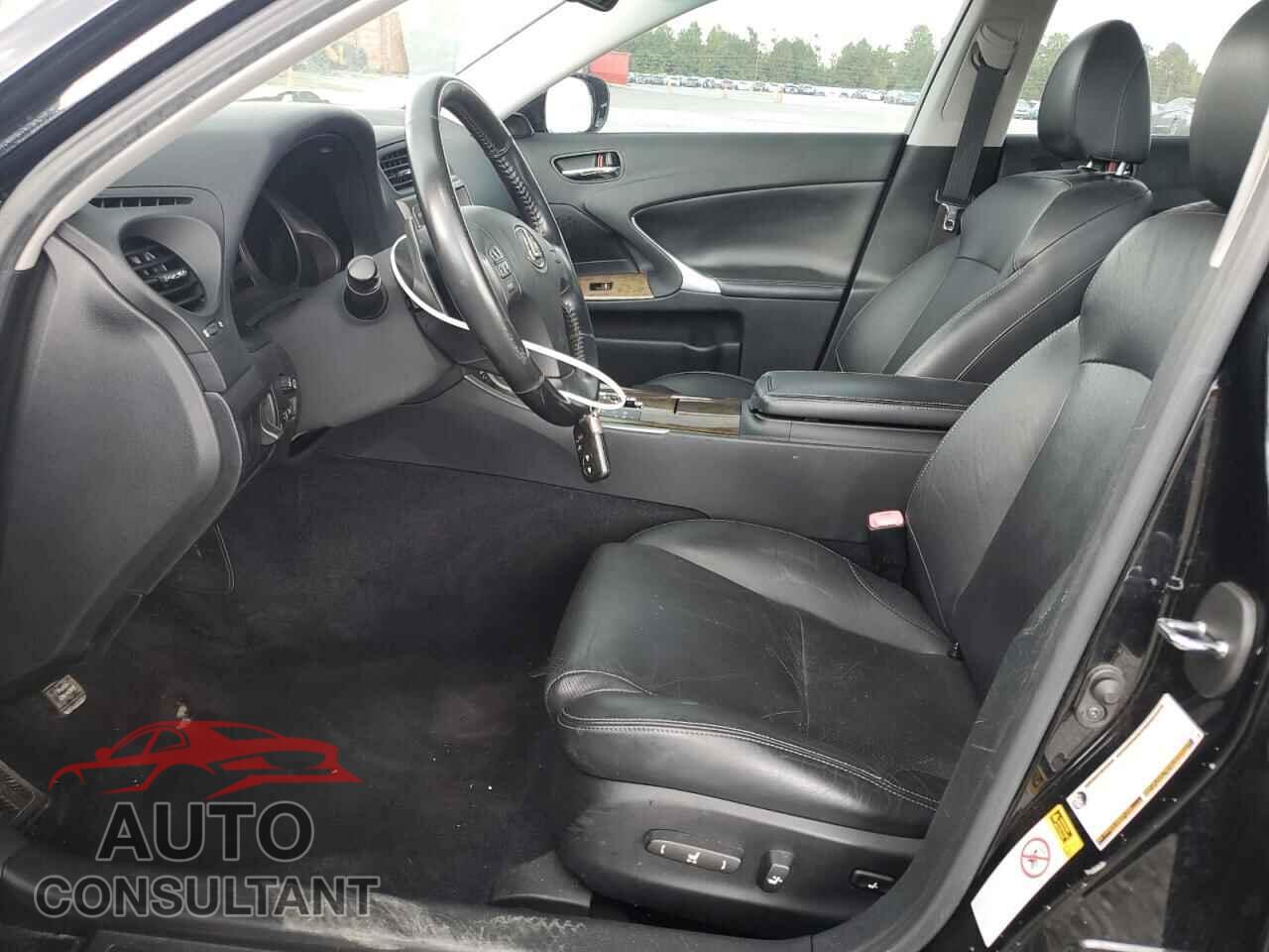 LEXUS IS 2009 - JTHBE262492016751