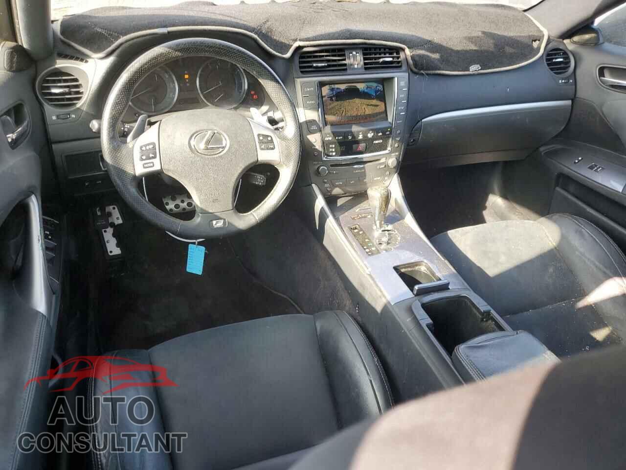 LEXUS IS 2011 - JTHBF5C22B5140881