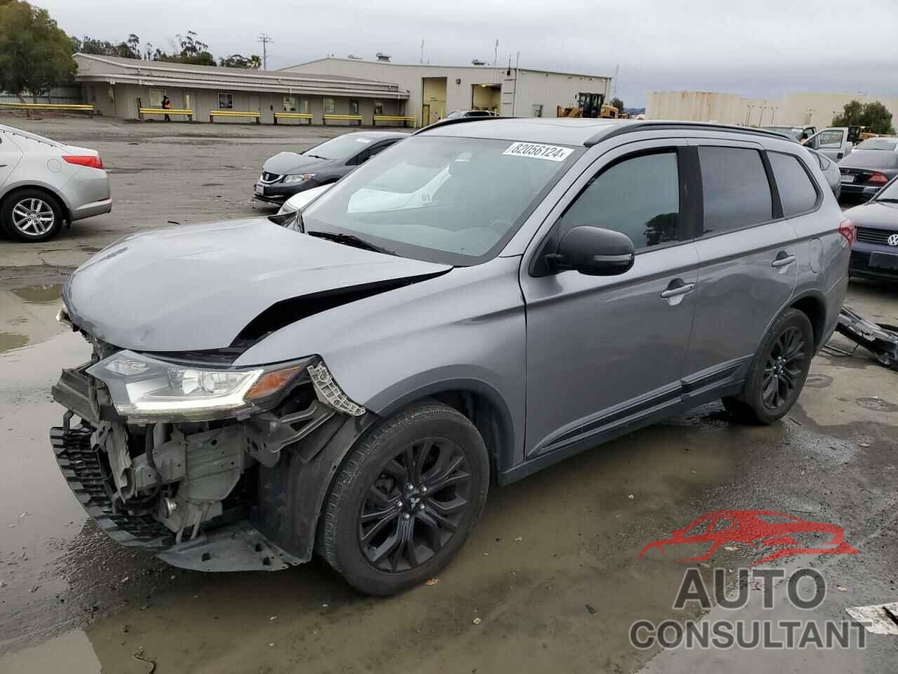 MITSUBISHI OUTLANDER 2018 - JA4AD3A37JZ020241