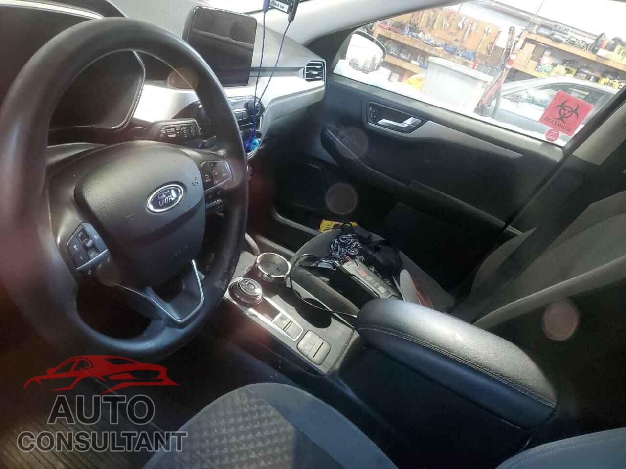 FORD ESCAPE 2020 - 1FMCU9G63LUA17772