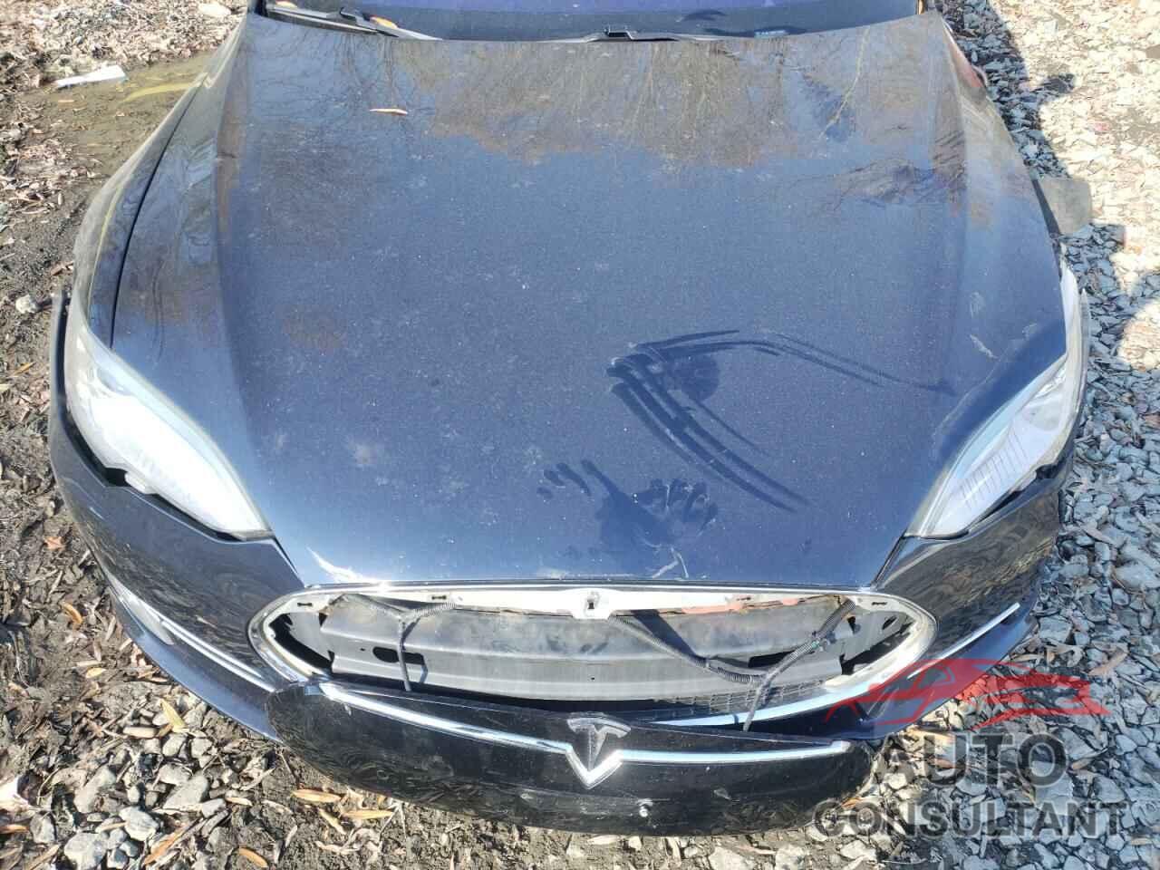 TESLA MODEL S 2013 - 5YJSA1CN0DFP26595
