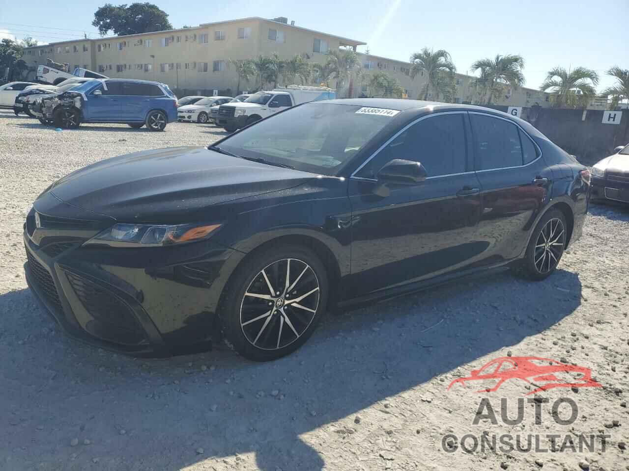 TOYOTA CAMRY 2021 - 4T1G11AK1MU551646