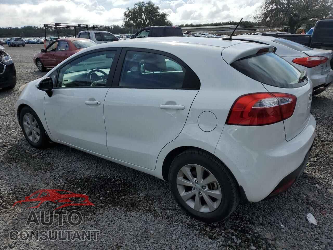 KIA RIO 2015 - KNADN5A31F6460148
