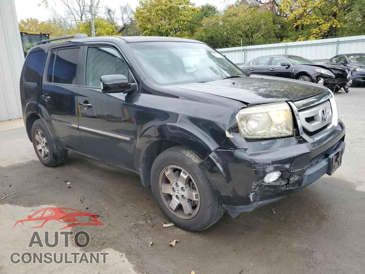 HONDA PILOT 2011 - 5FNYF4H95BB070948