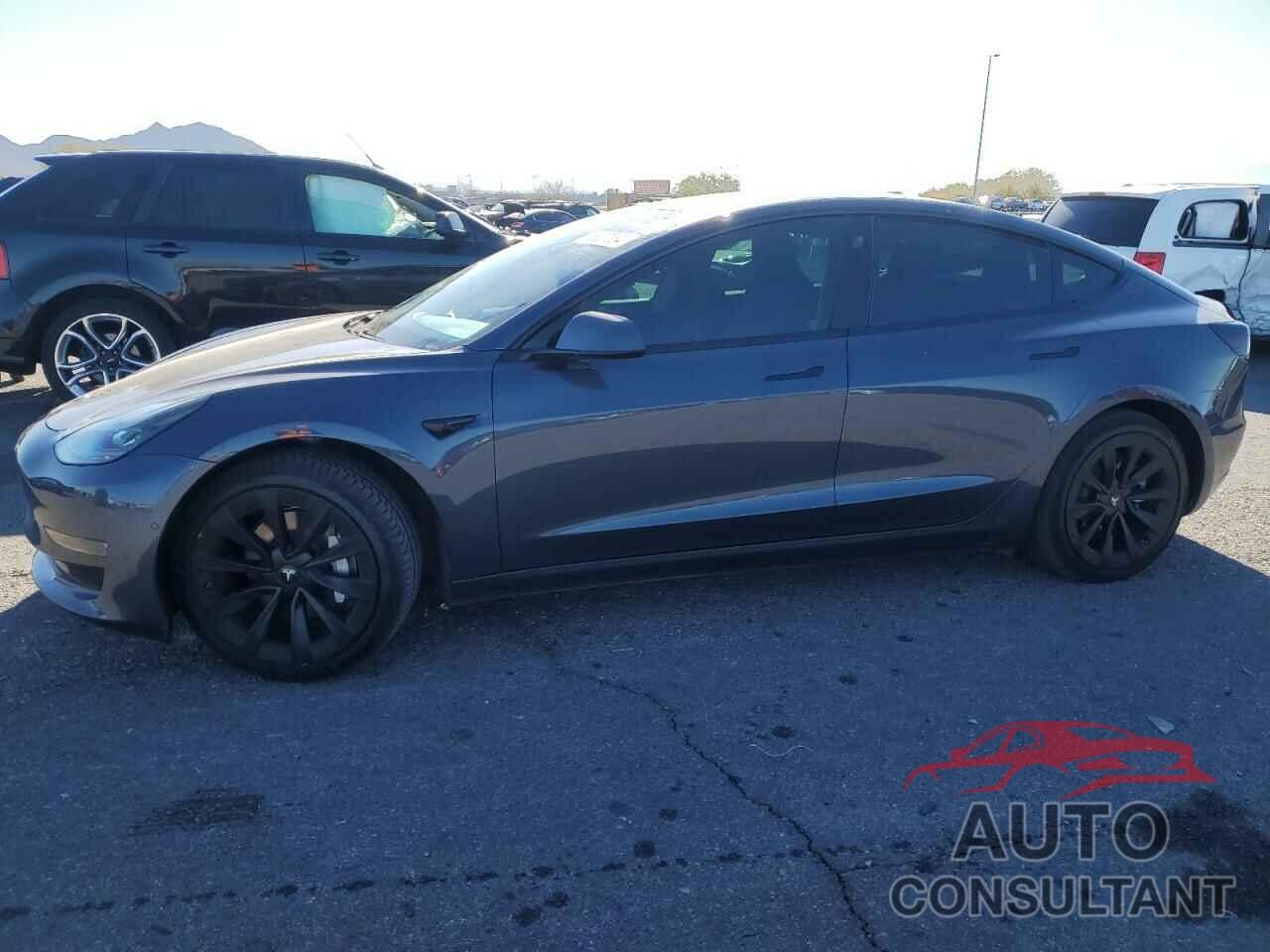 TESLA MODEL 3 2021 - 5YJ3E1EB6MF015267