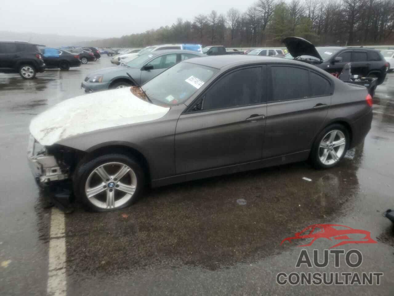 BMW 3 SERIES 2013 - WBA3B3C54DF535784