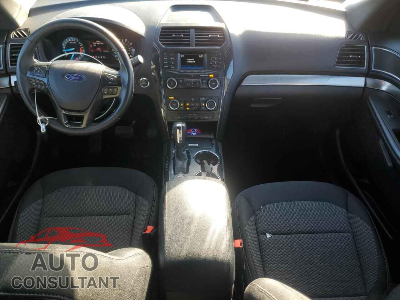 FORD EXPLORER 2018 - 1FM5K8D85JGB86430