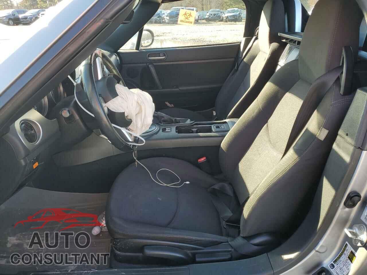 MAZDA MX5 2012 - JM1NC2MF4C0221645