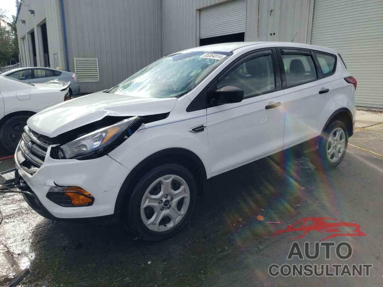 FORD ESCAPE 2019 - 1FMCU0F73KUB48110
