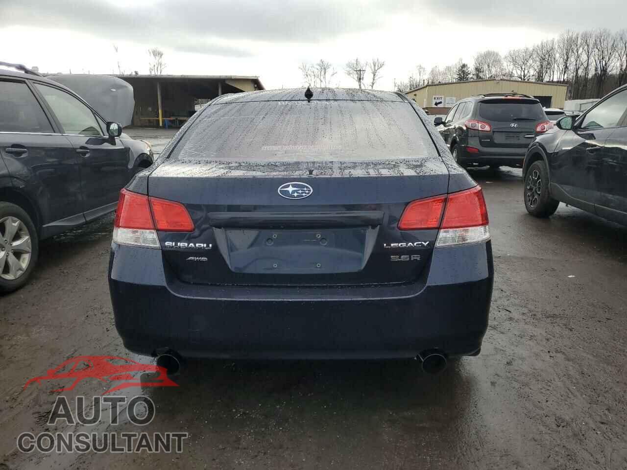 SUBARU LEGACY 2013 - 4S3BMDJ64D2011150