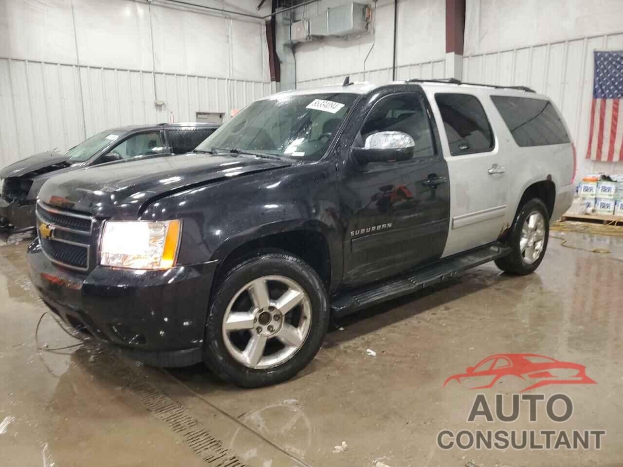 CHEVROLET SUBURBAN 2010 - 1GNUKJE31AR132676